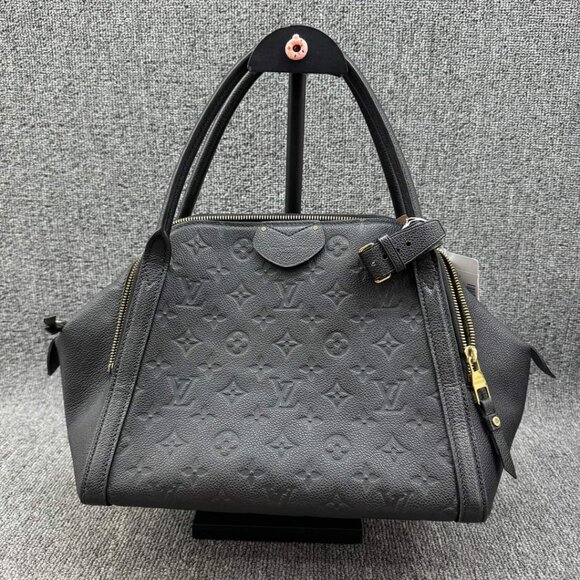 Louis Vuitton Handbags - 100%  Authentic Louis Vuitton Marais MM Empreinte Shoulder Bag
